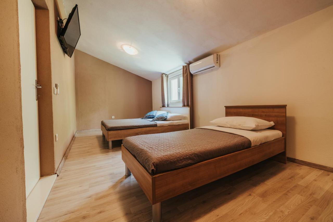 Maestral Apartment Veliko Brdo  Екстериор снимка